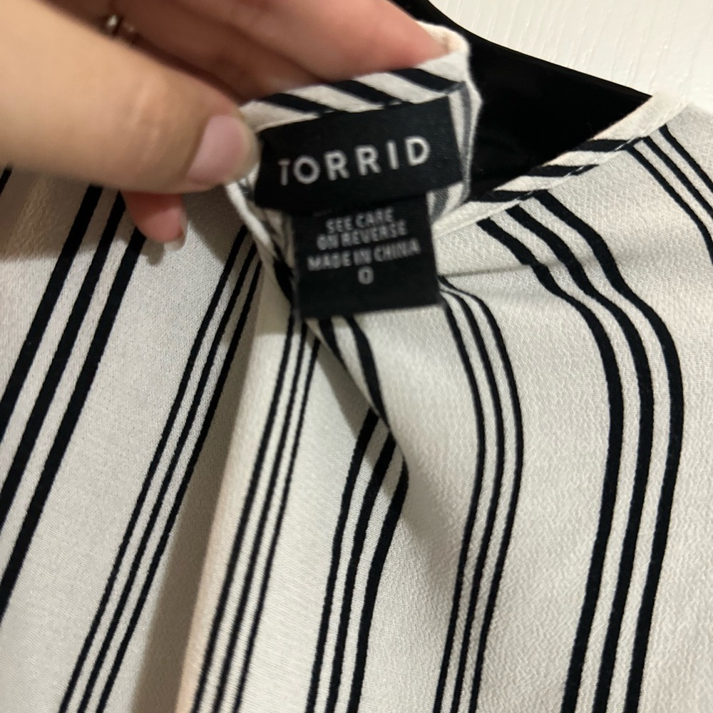 Striped Black and White Women's Top - Picture 3 of 3